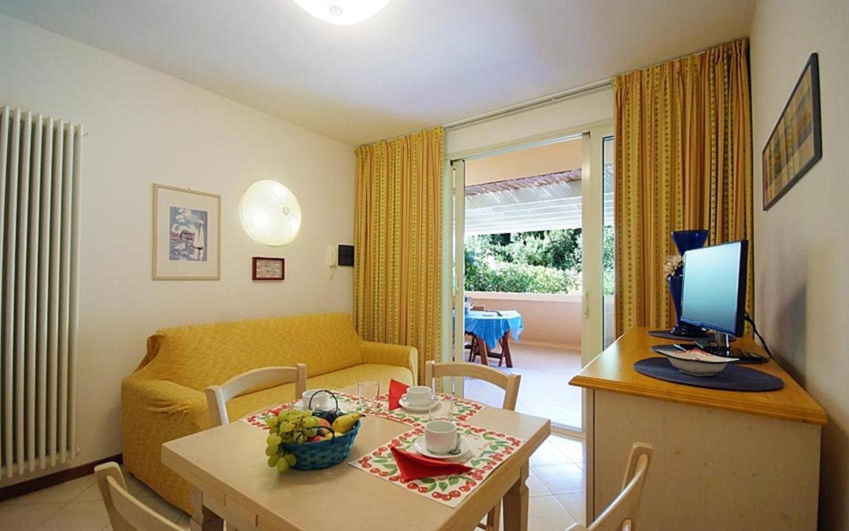 Residence Rex Lo Scoglietto Udine Dış mekan fotoğraf